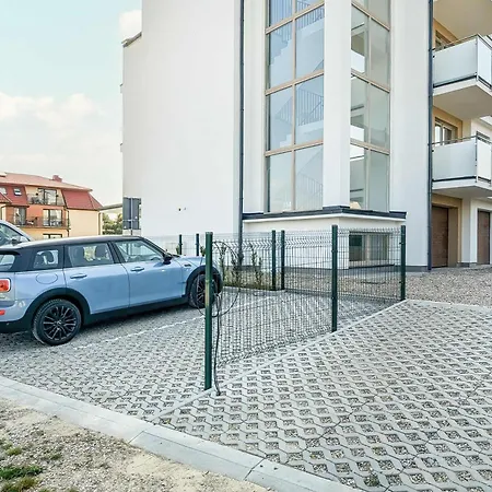 Apartman Family With A Balcony And Playground In By Renters *